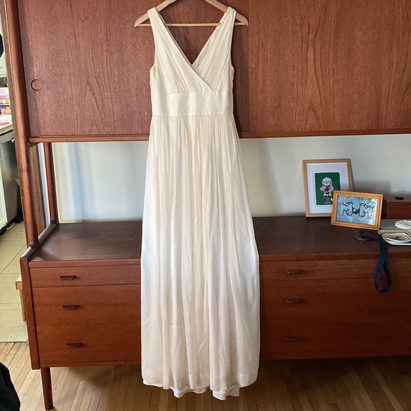 J Crew silk off white wedding dress. Size 6P. - Picture 6 of 10